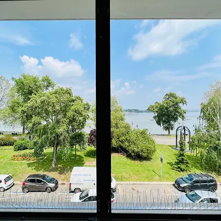 Side One Design Garni Belgrado