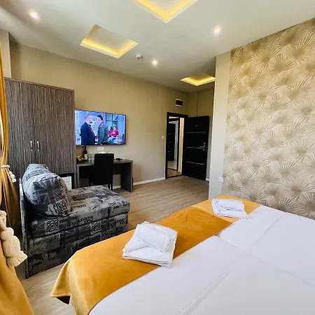 Side One Design Garni 3* Beograd