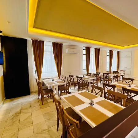 Side One Design Garni 3*