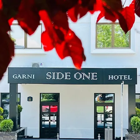 Hotel Side One Design Garni 3*