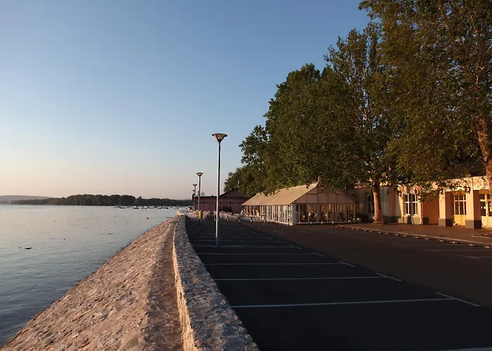 加尔尼赛德汶设计酒店 3*