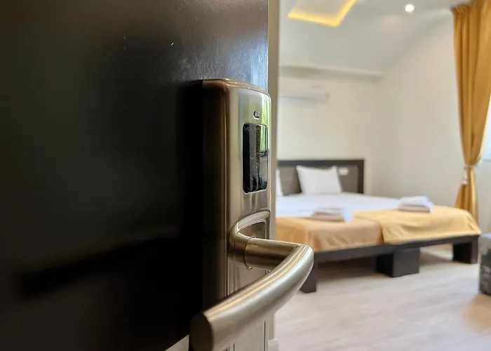 Side One Design Garni Belgrade