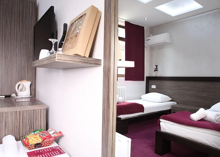 Side One Design Garni Hotel