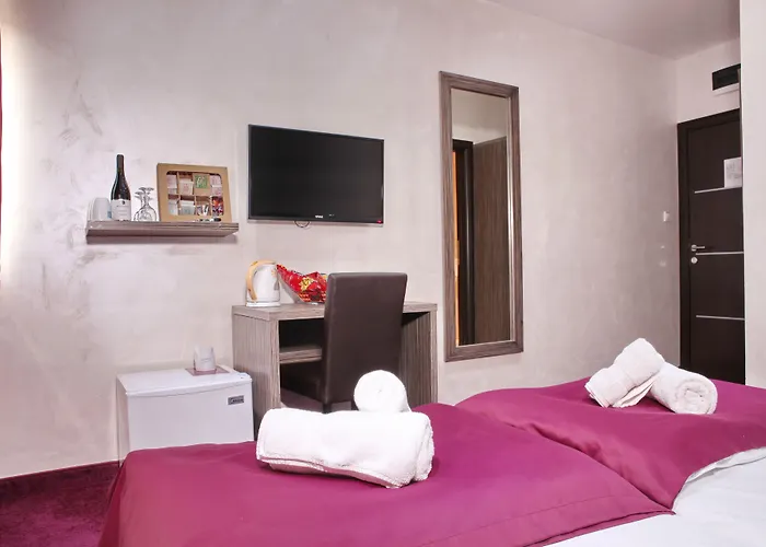 加尔尼赛德汶设计酒店 3*