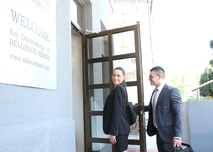 Hotel Side One Design Garni